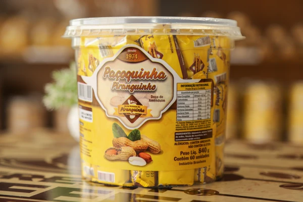 paçoquinha barraca amarela pé de moleque piranguinho