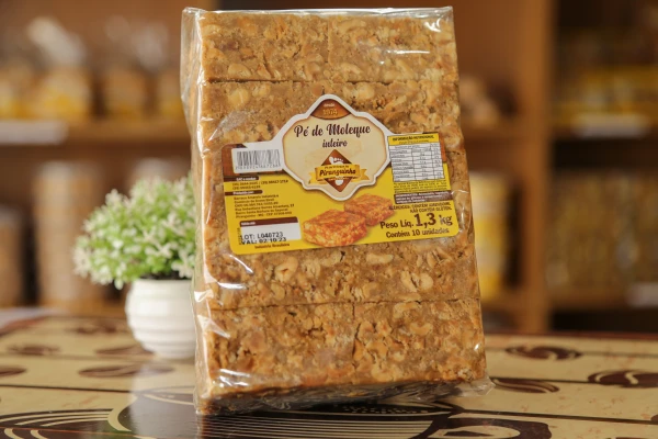 pé de moleque inteiro barraca amarela pé de moleque piranguinho